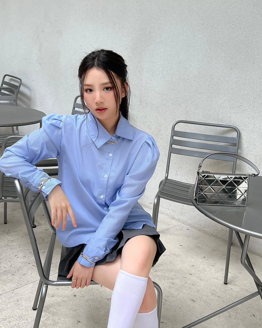 Khám phá lời bài hát Amee anh đánh rơi người yêu này với giai điệu và ca từ đầy sâu sắc
