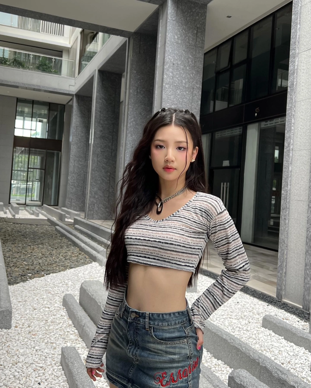 Ca sĩ Amee đã chứng tỏ tài năng của mình qua những bản hit và phong cách âm nhạc đặc biệt