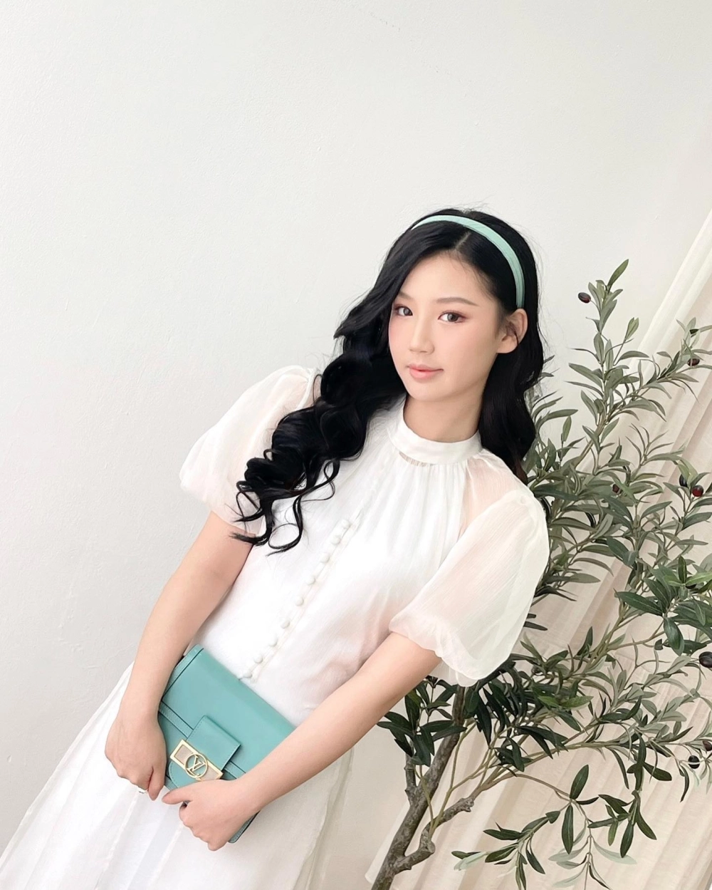 Lời bài hát Amee trời giấu trời mang đi gây ấn tượng với giai điệu lôi cuốn và lời ca sâu lắng