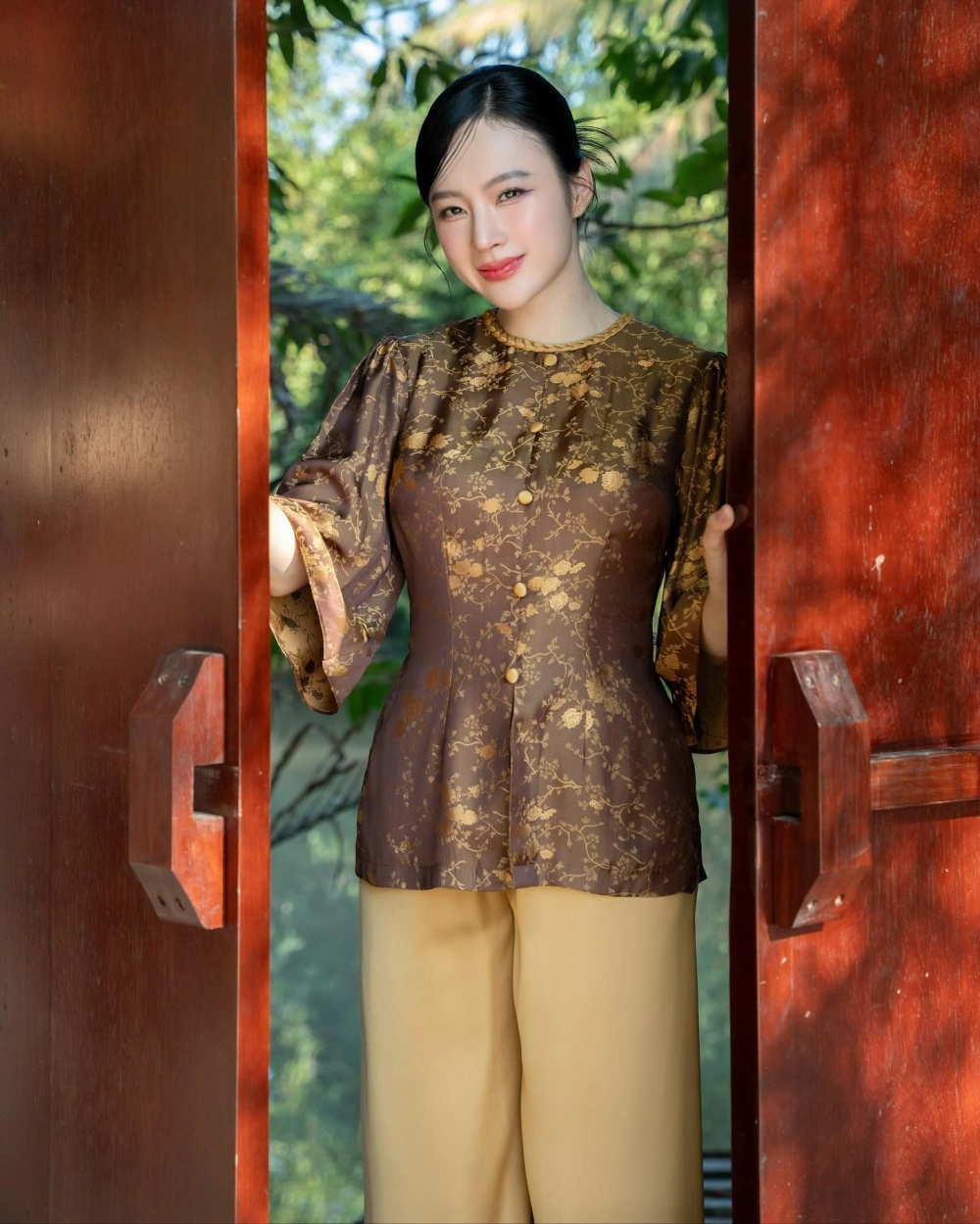 Các bài hát trong Angela Phương Trinh luôn mang lại cảm xúc mới