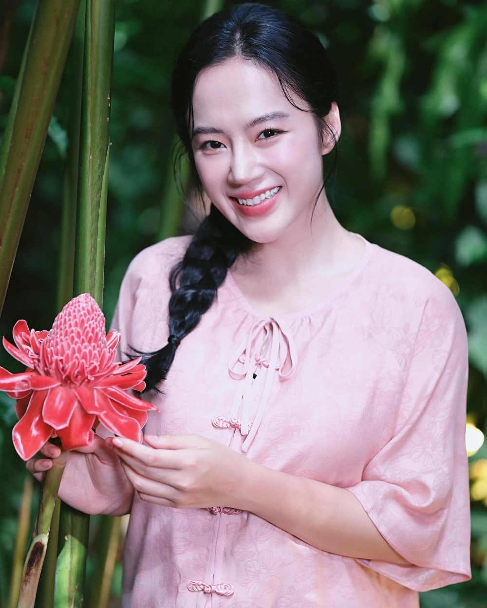 Phim của Angela Phương Trinh luôn nổi bật và sâu sắc