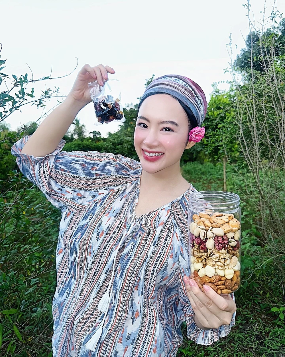 Angela Phương Trinh gym giúp cô giữ vóc dáng đẹp