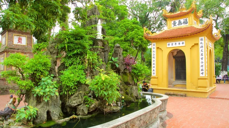 Hành trình tâm linh khi tham quan chùa trấn quốc
