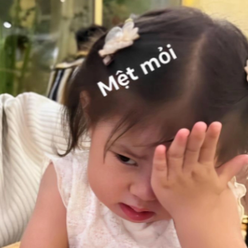 Meme mệt mỏi khắc họa cảm giác uể oải với sự hài hước
