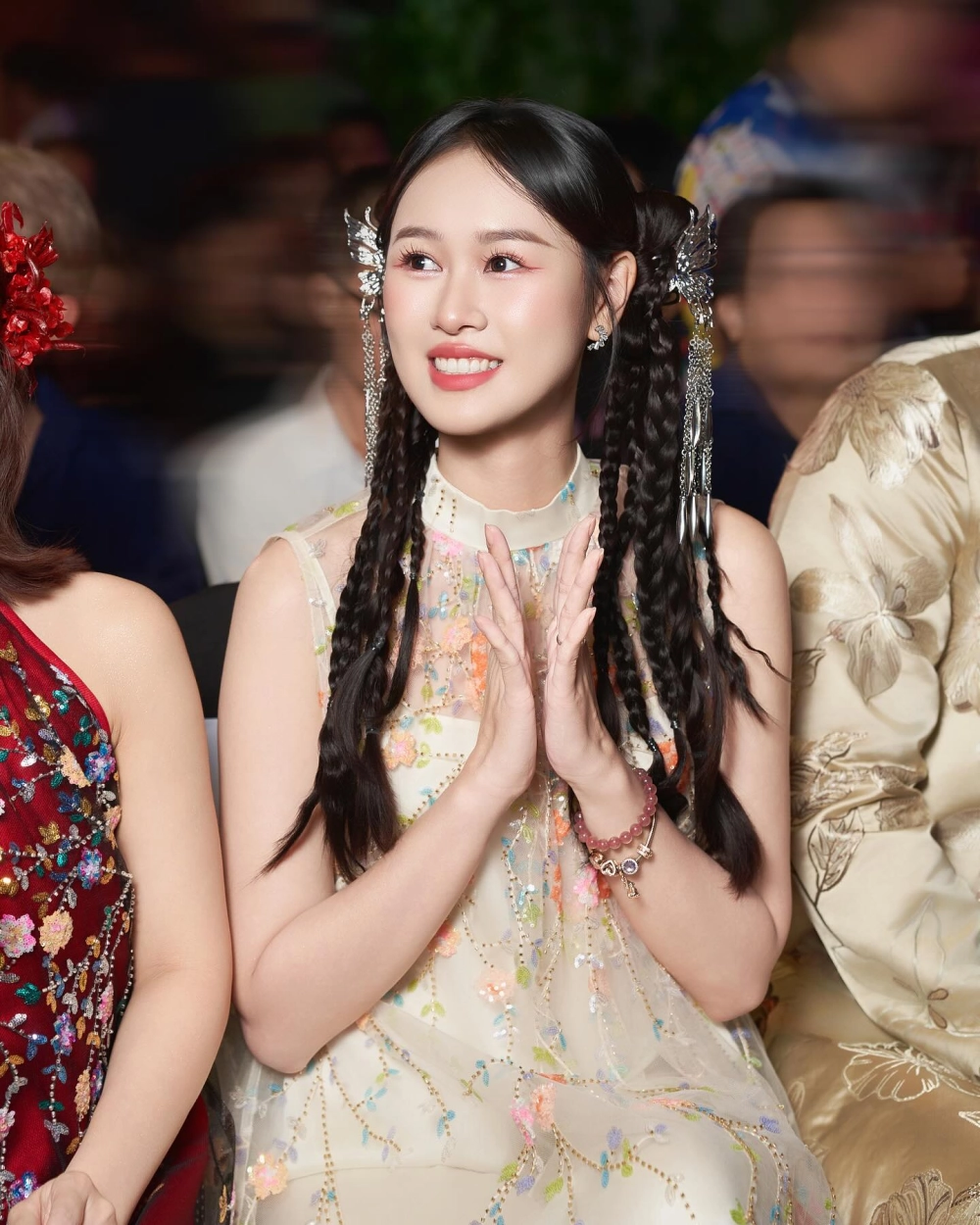 Tiểu sử của Anh Phạm