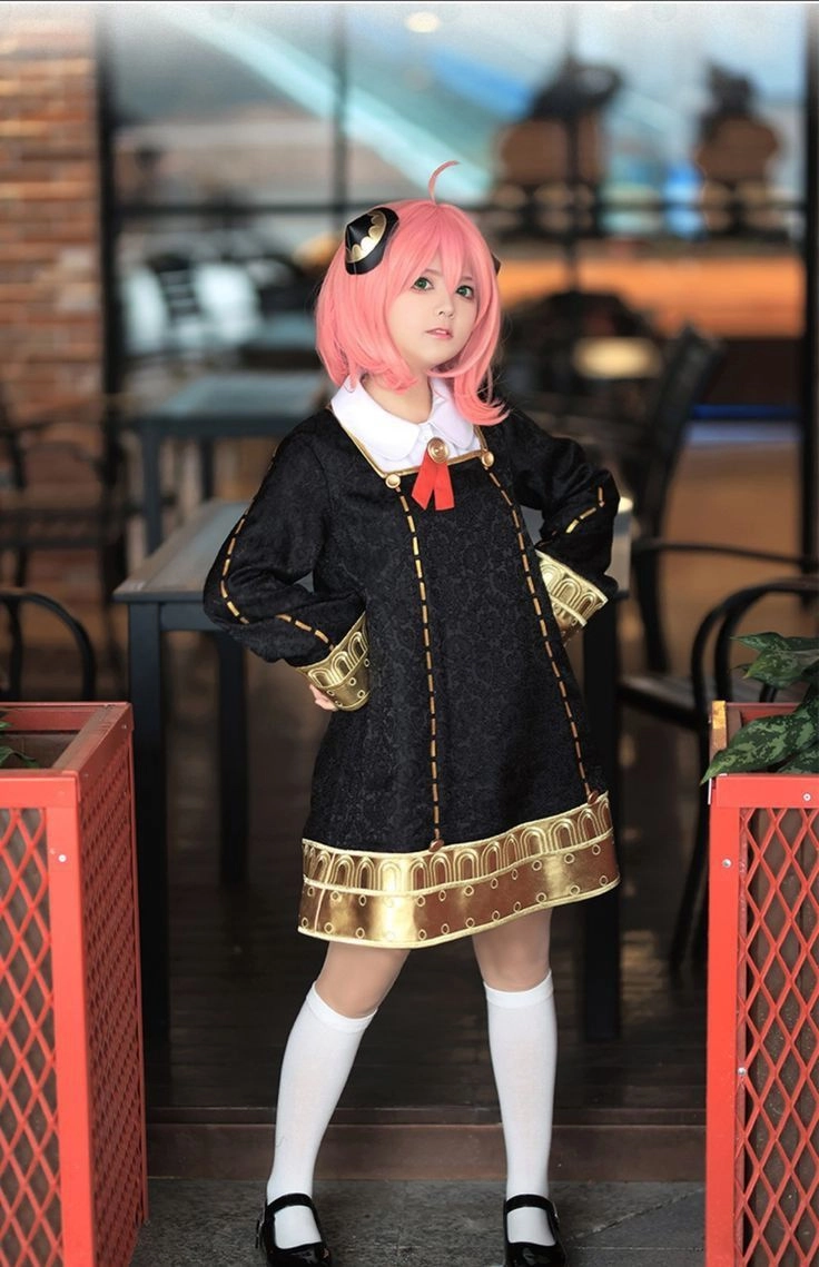 Anya cosplay anime làm fan không thể rời mắt