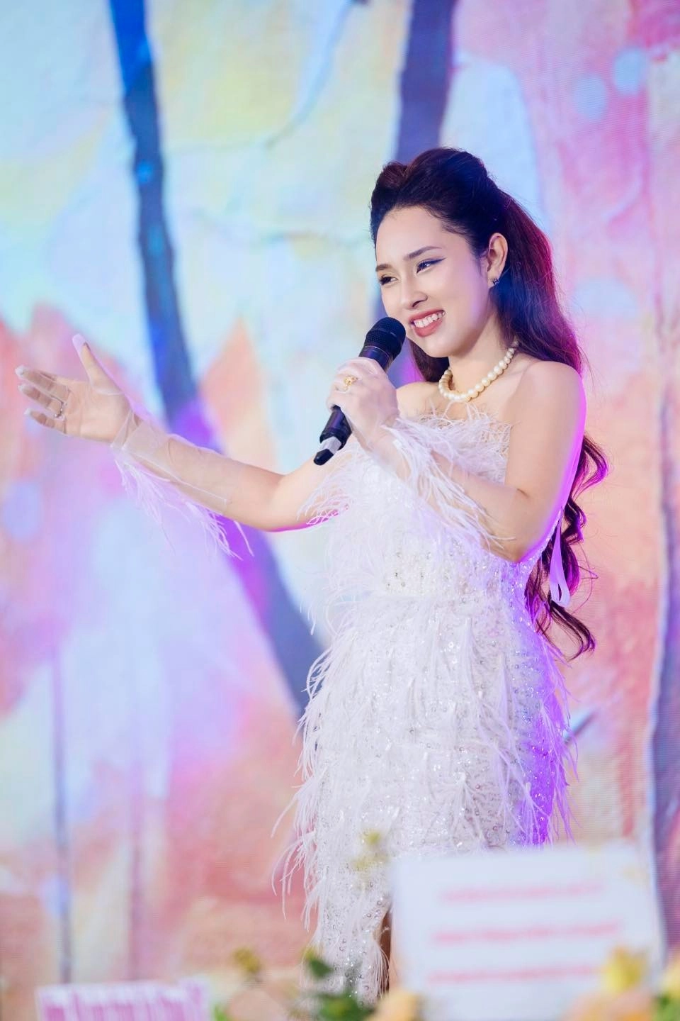 Bảo Trâm là ai, ca sĩ top 3 Vietnam Idol 2012