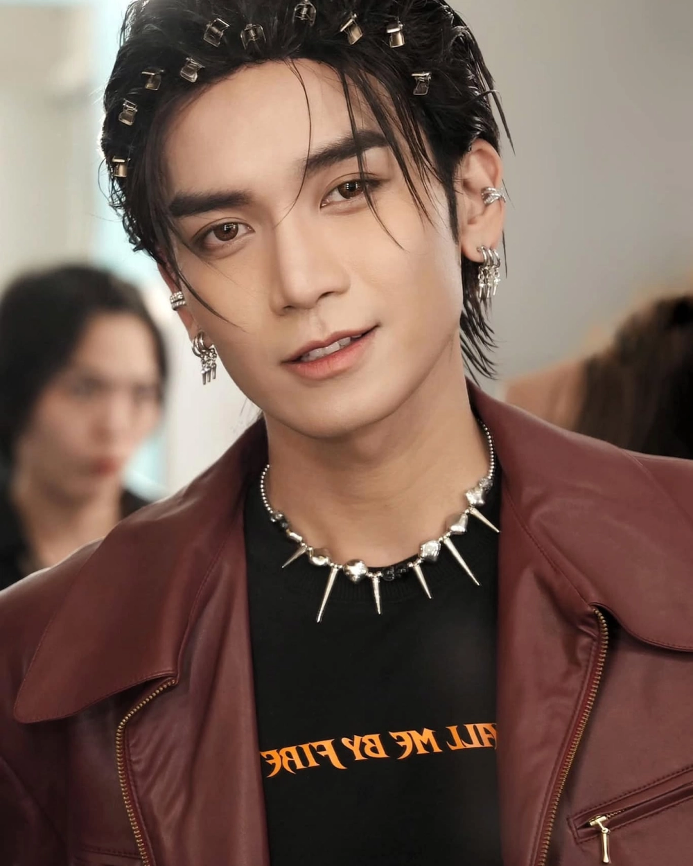 Hình ảnh BB Trần thường xuyên xuất hiện trên các mạng xã hội và các chương trình truyền hình