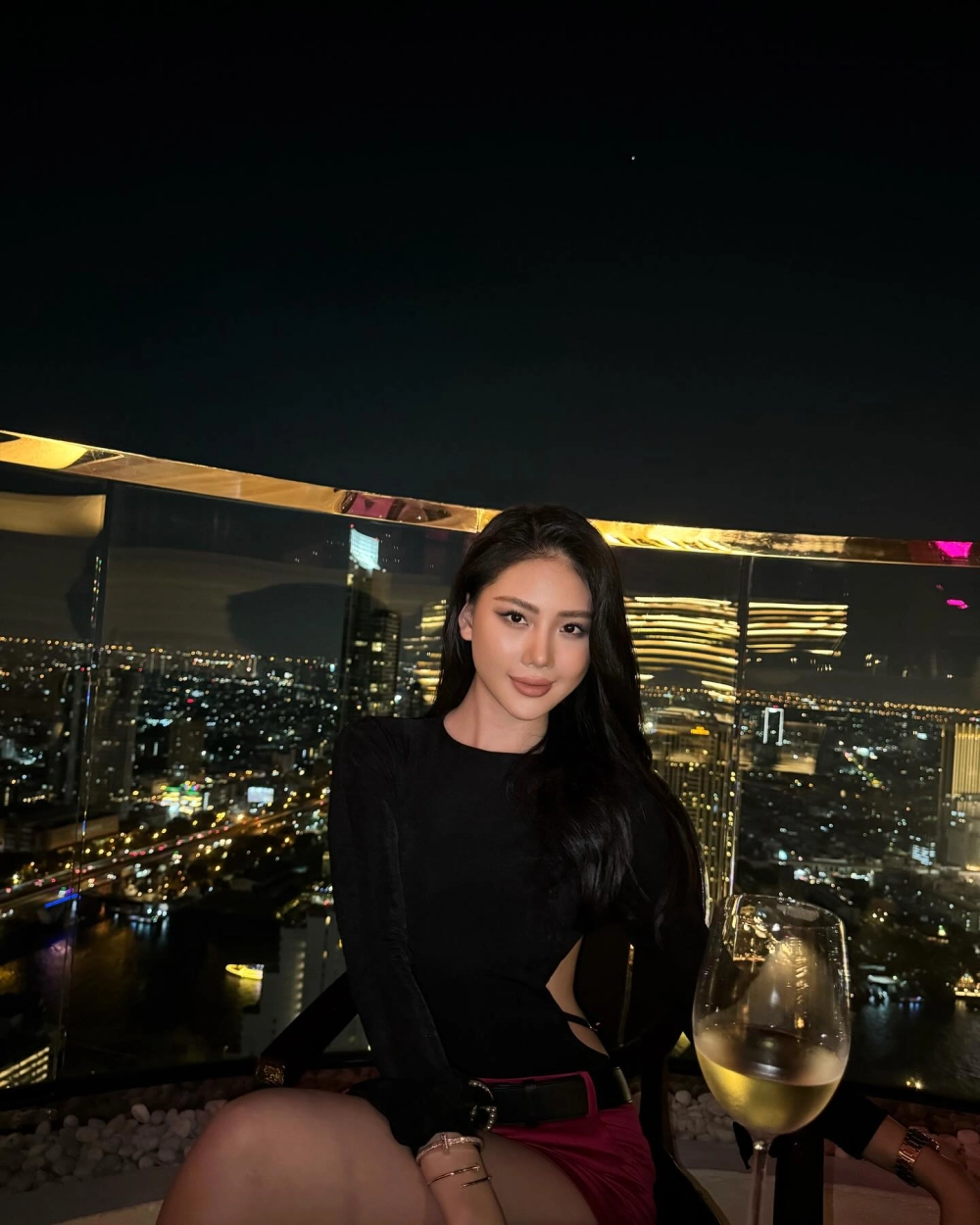 Bùi Quỳnh Hoa gây bất ngờ với thành tích top mấy tại Miss Universe