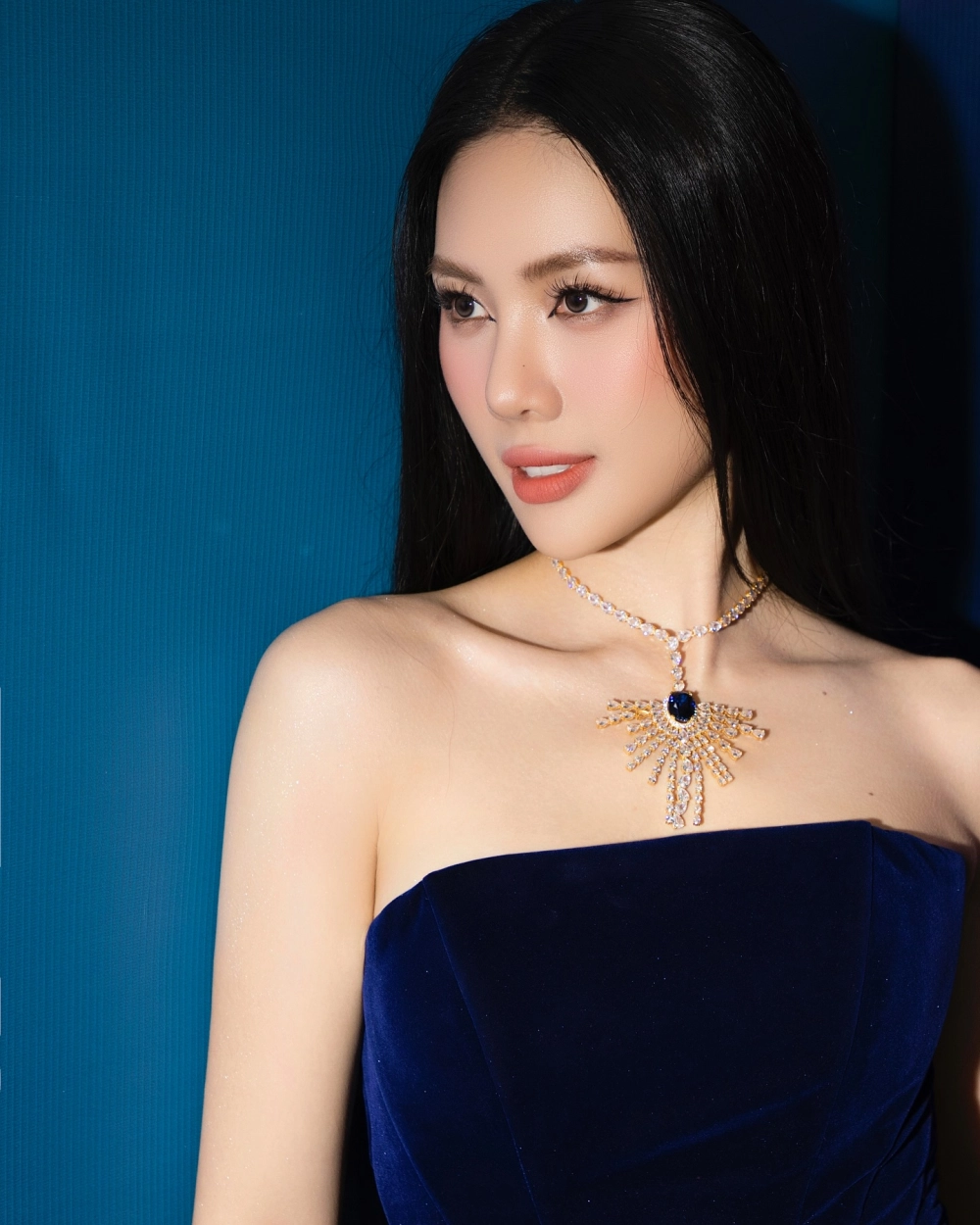 Hành trình Bùi Quỳnh Hoa đăng quang đầy ấn tượng trong các cuộc thi sắc đẹp