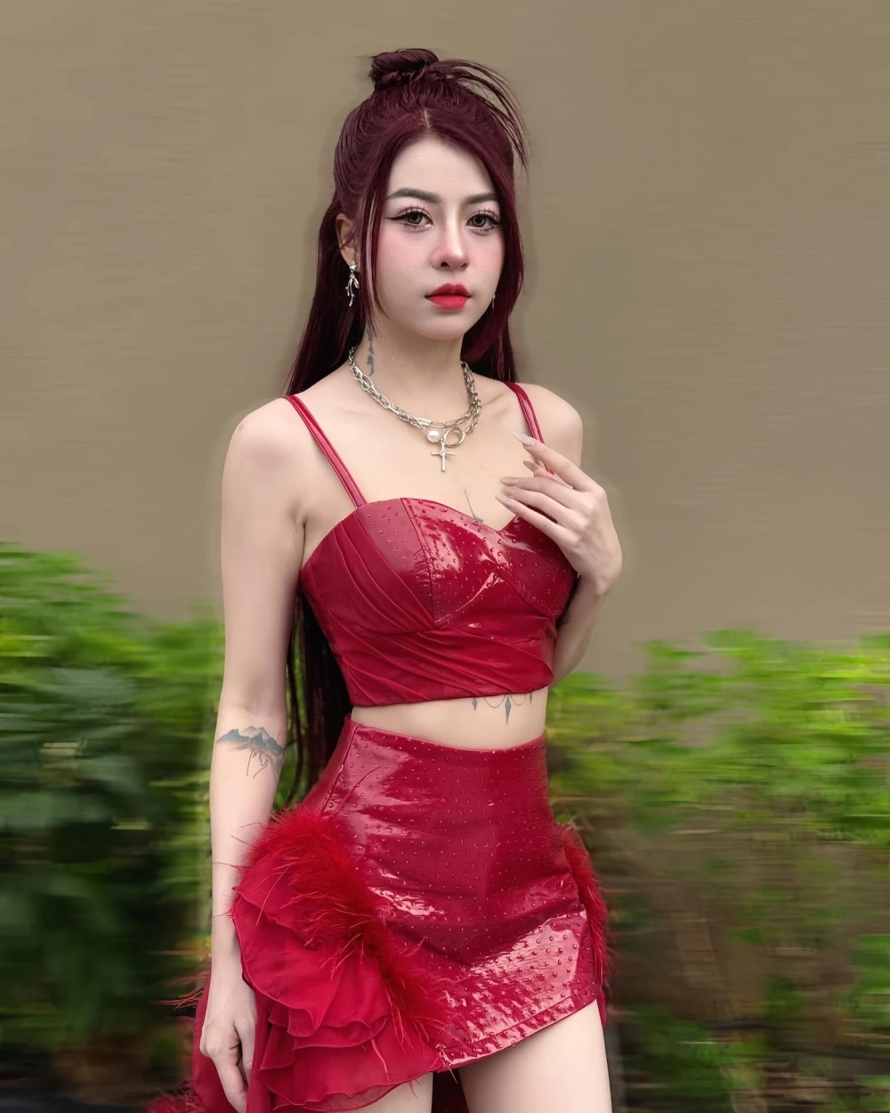 Cùng nghe Bắt con kiến ở trên lầu cao Hana Cẩm Tiên và cảm nhận những câu chuyện đời