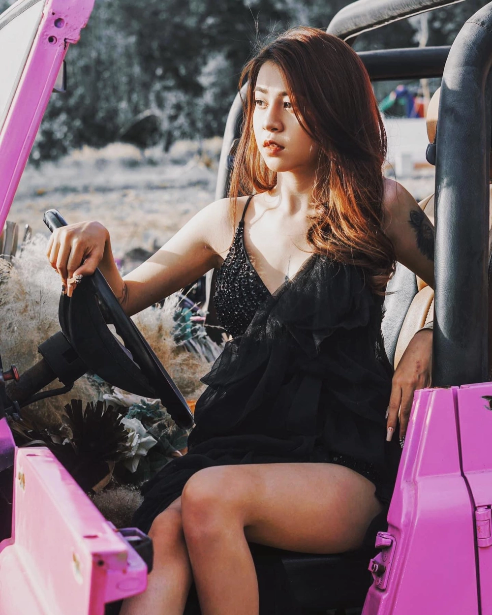 Khám phá bài hát mới của Hana Cẩm Tiên vừa phát hành