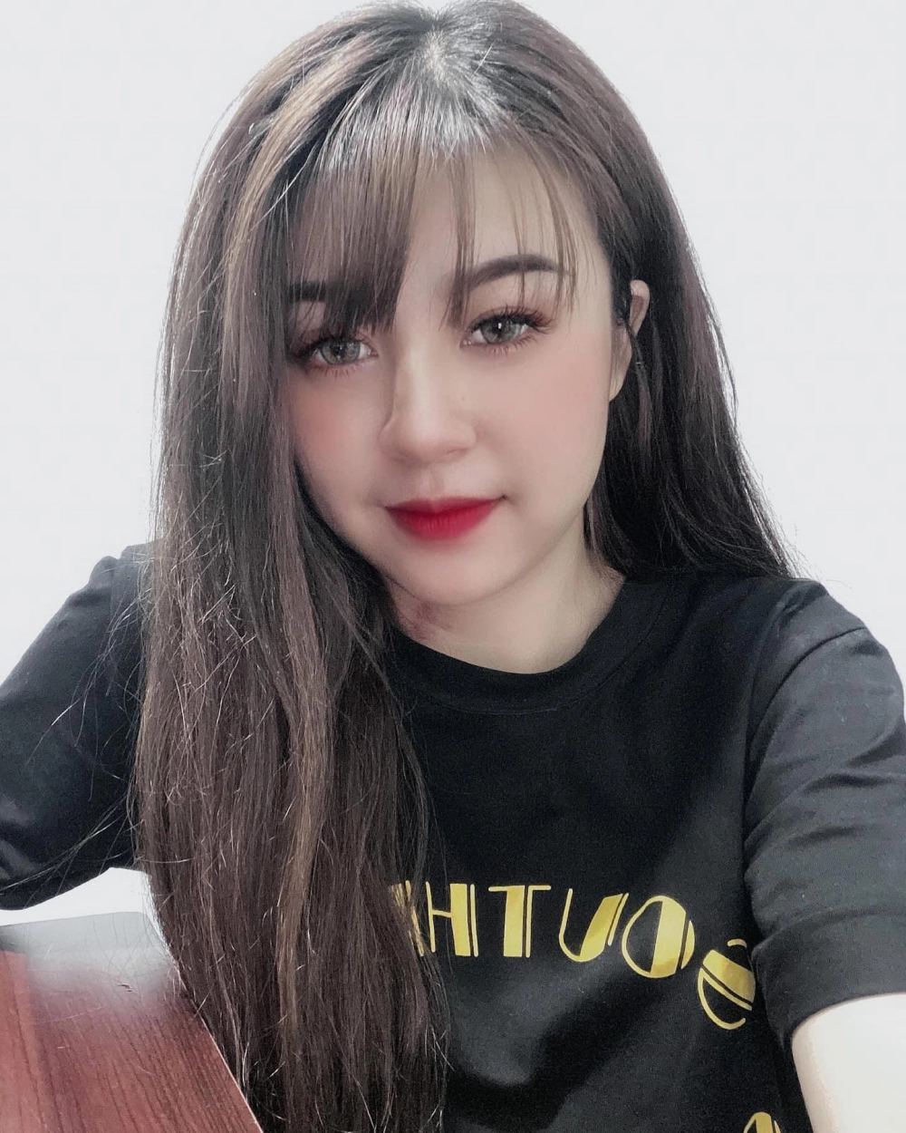 Đón nghe bài mới Hana Cẩm Tiên sôi động hoặc trữ tình