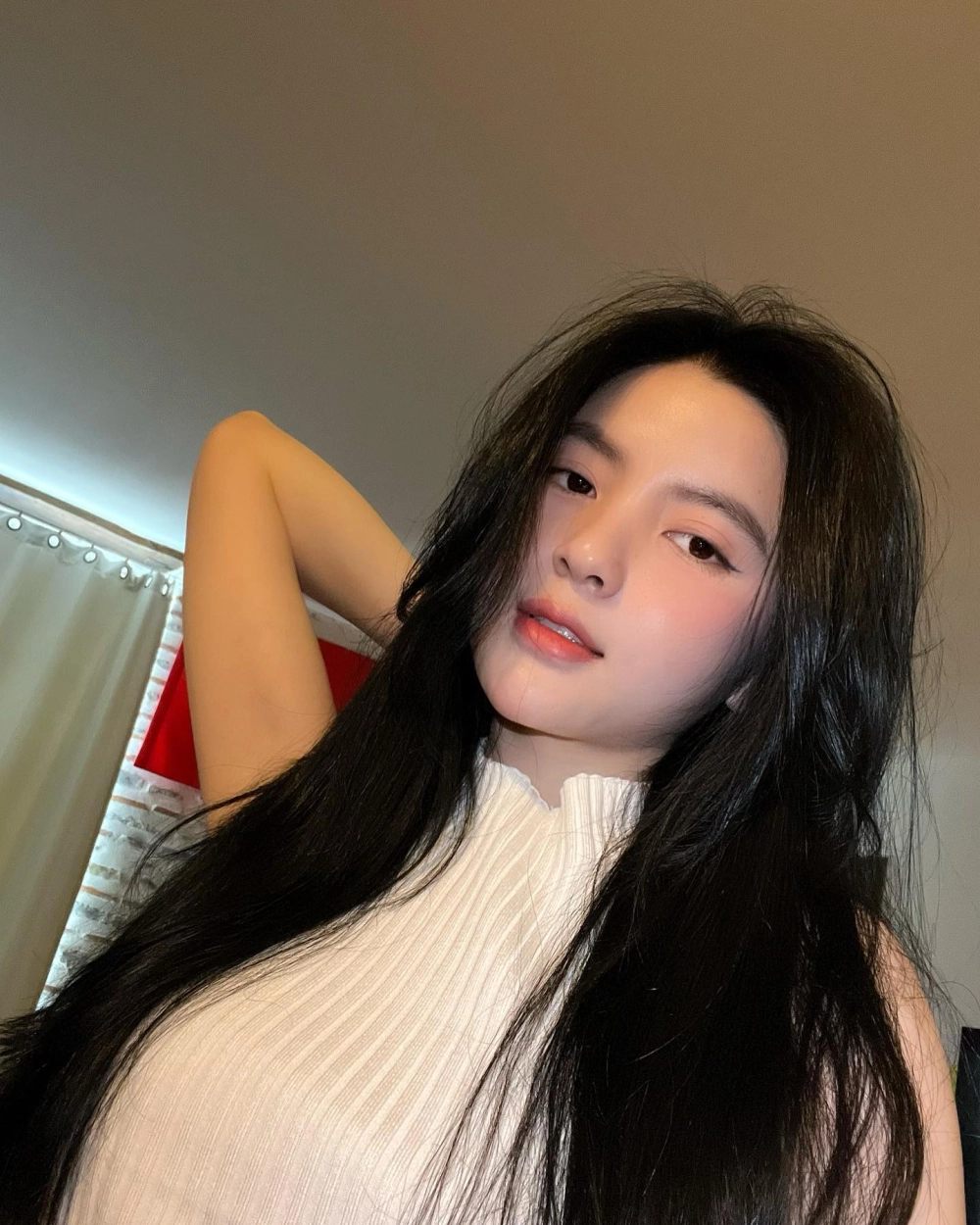 Chu Thanh Huyền làm gì bán hàng và sáng tạo