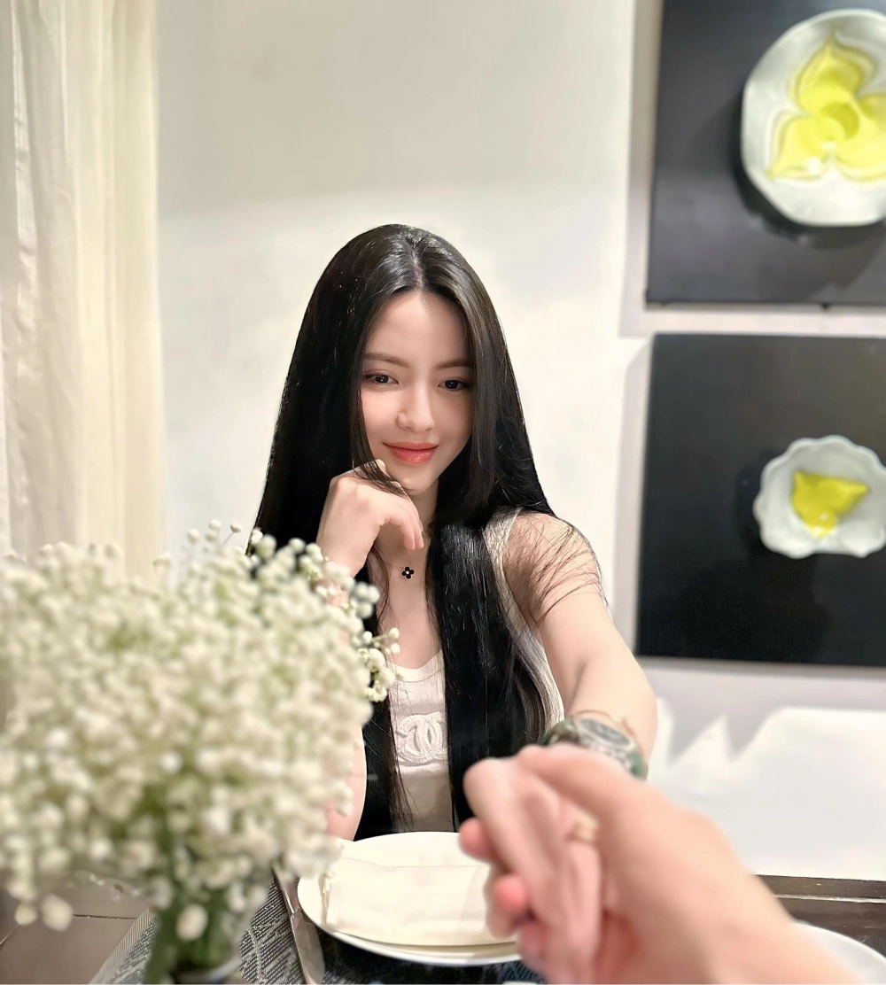 Chu Thanh Huyền bán hàng fake tin đồn chưa rõ