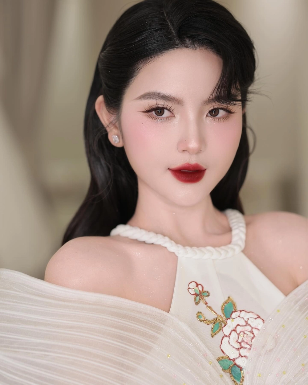 Tiểu sử về Chu Thanh Huyền