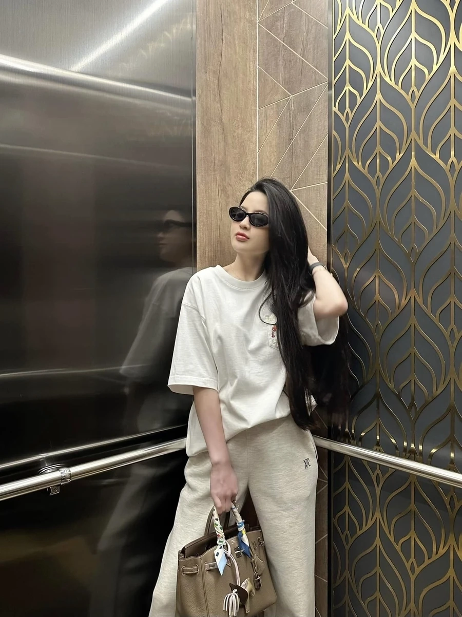 Chu Thanh Huyền khi chưa phẫu thuật vẫn nổi bật