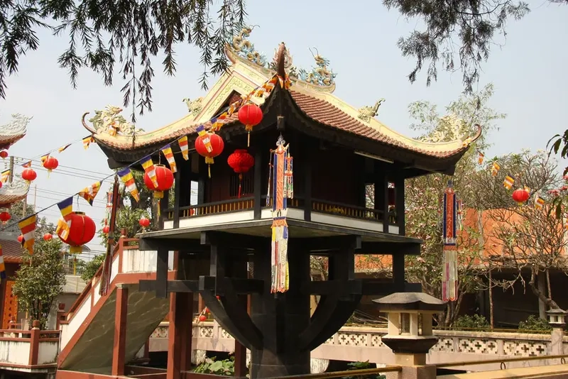 Sự thật thú vị về lịch sử chùa một cột bạn chưa biết