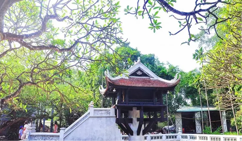 Chiêm ngưỡng vẻ đẹp tiểu cảnh chùa một cột giữa lòng thủ đô