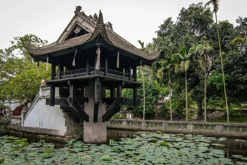 Ấn tượng mạnh với kiến trúc của chùa một cột xưa
