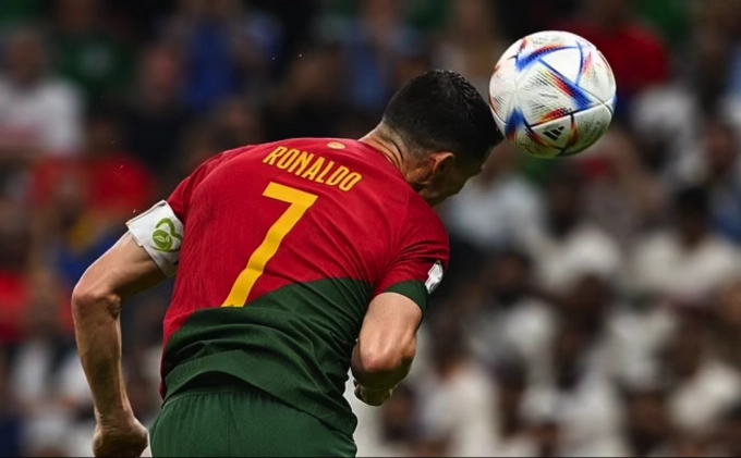 bóng đá của ronaldo truyền cảm hứng