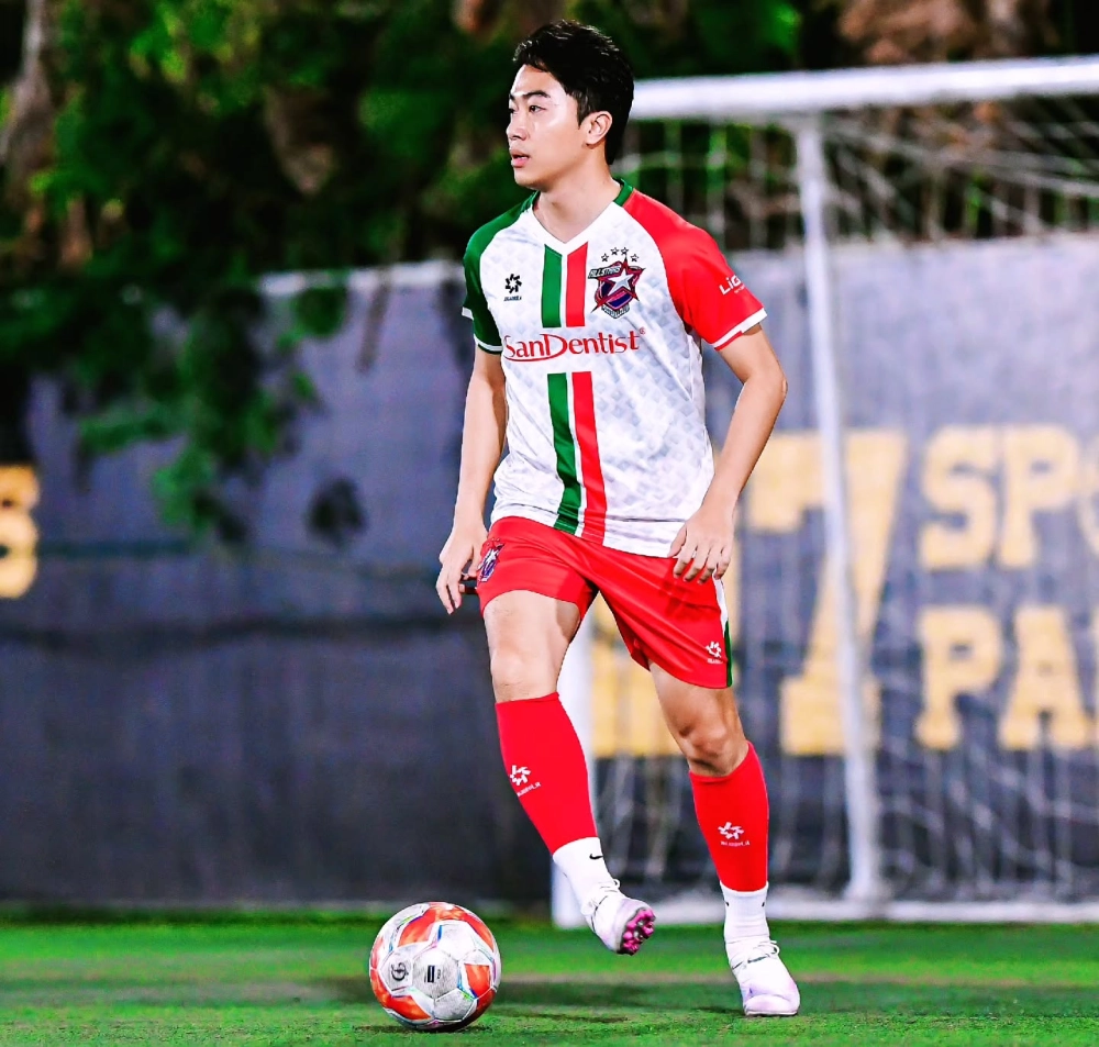 Phim Cris Phan đóng đa dạng từ hài hước đến lãng mạn nhẹ nhàng