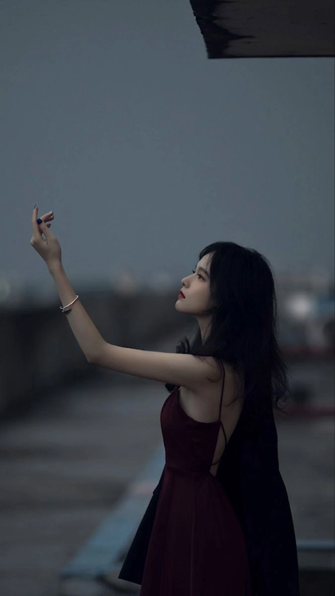 Ảnh buồn cho nữ nhẹ nhàng nhưng chứa đựng nhiều tâm trạng