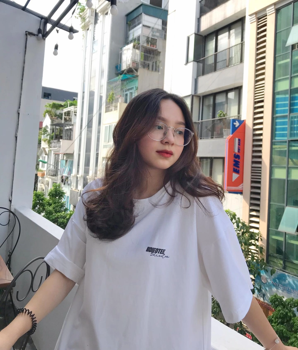 Chồng Đặng Thu Hà là ai khiến fan đoán