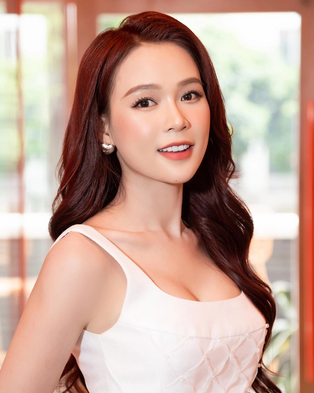 Cùng ngắm nhìn những khoảnh khắc ngọt ngào của diễn viên Sam sinh con