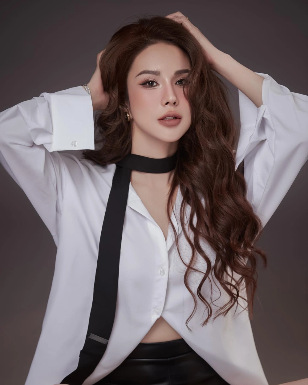 Tìm hiểu về diệp lâm anh sinh năm và những dấu mốc quan trọng trong sự nghiệp của cô.