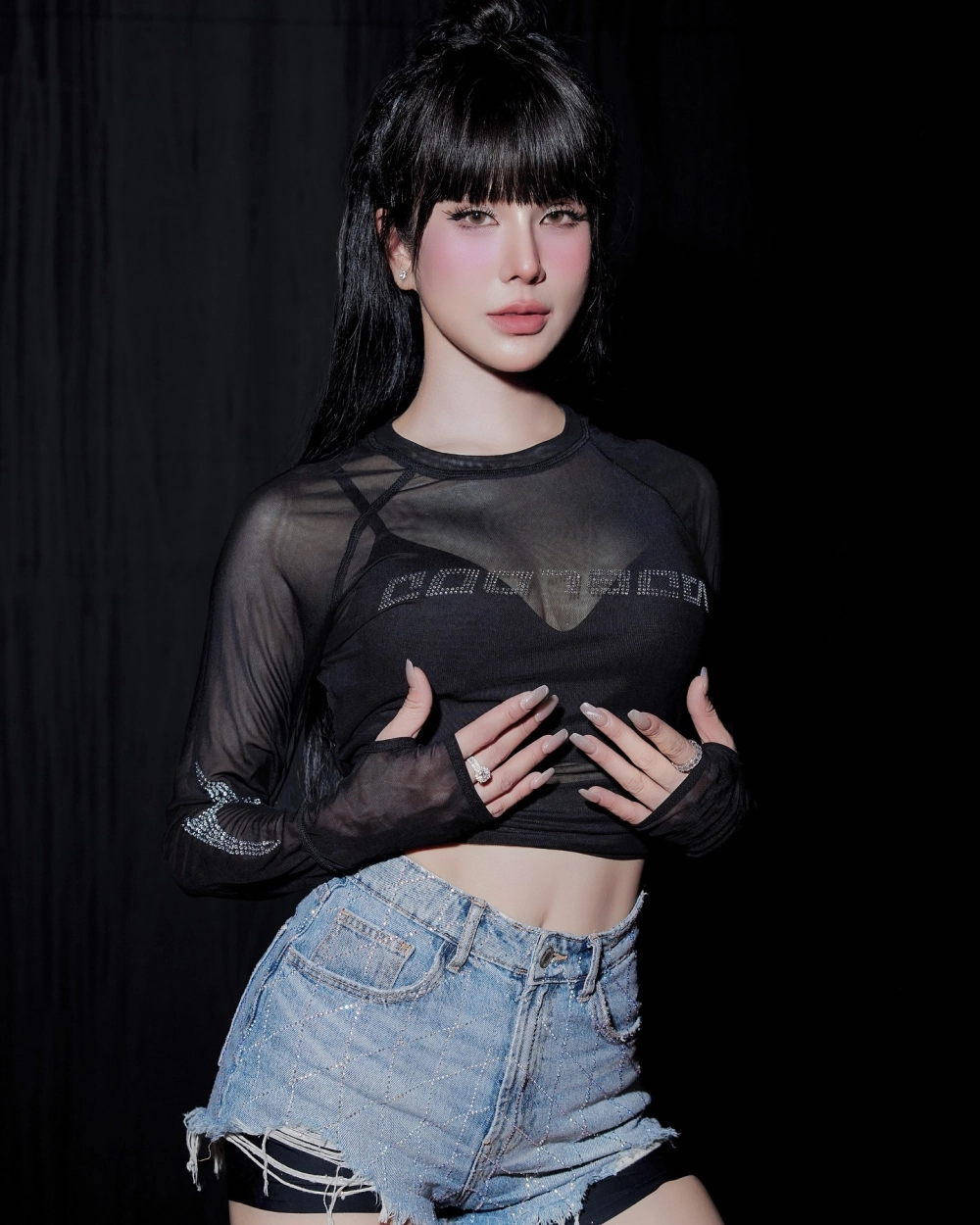 Tìm hiểu về tên thật diệp lâm anh và những câu chuyện thú vị về cô.