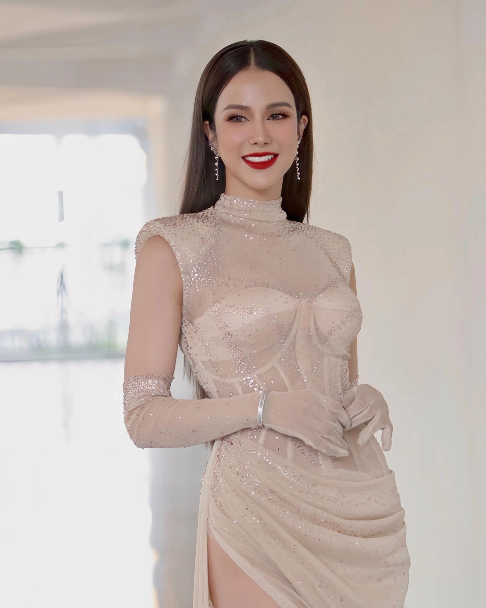 Khám phá thông tin về diệp lâm anh tuổi và quá trình trưởng thành của cô trong ngành giải trí.