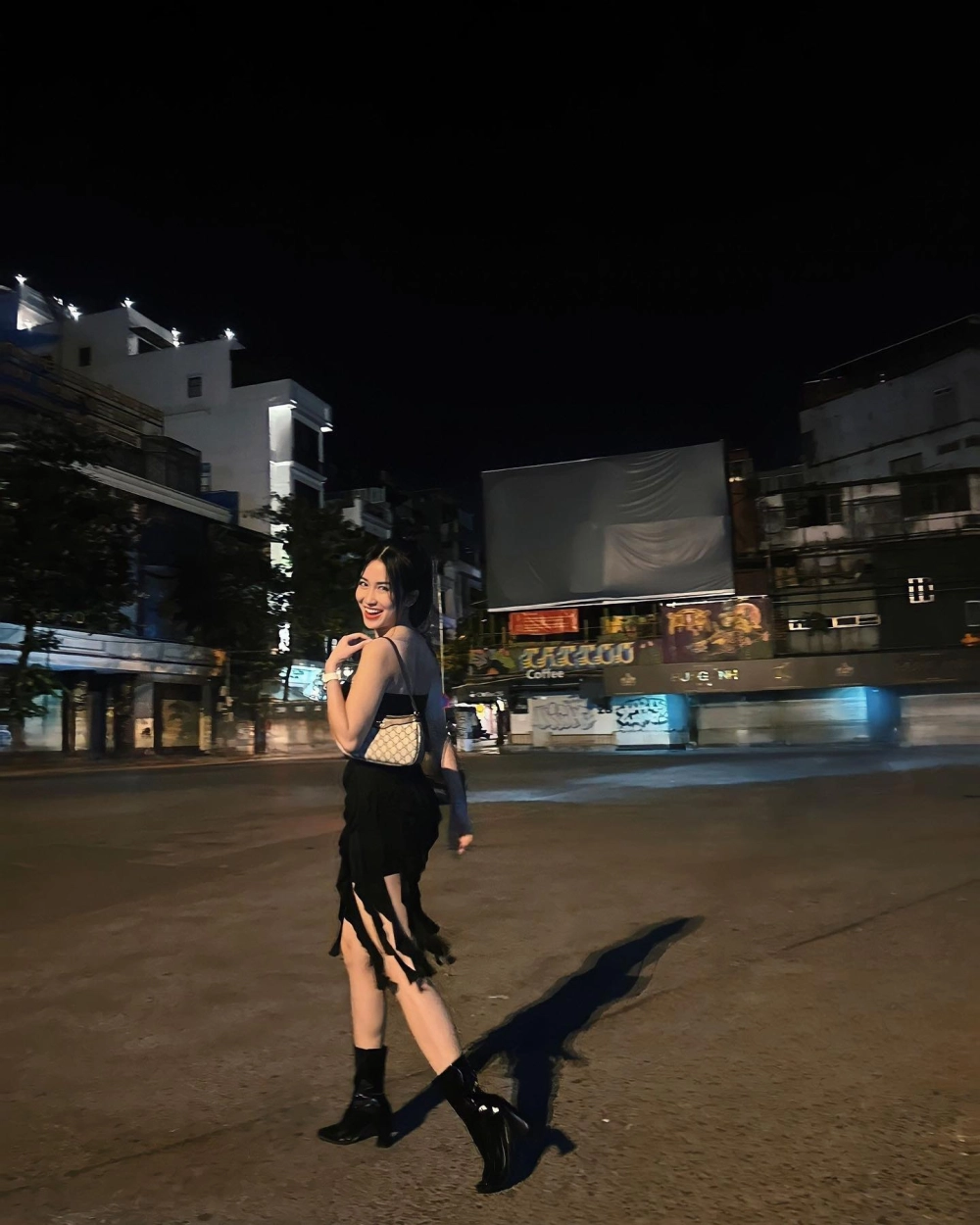 Dj Trang Moon remix bản mix gây sốt