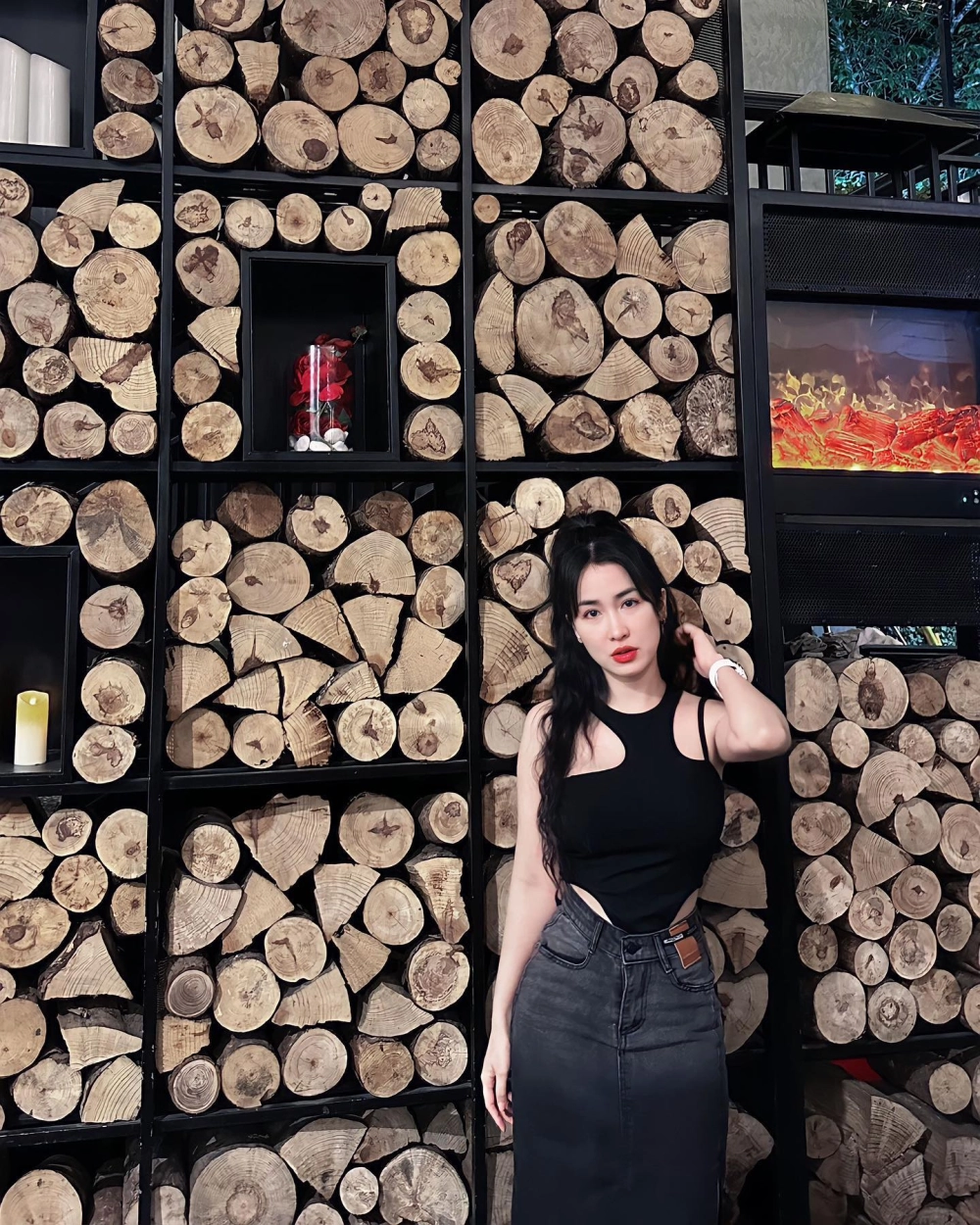 Dj Trang Moon khuấy động sàn nhạc bằng phong cách riêng
