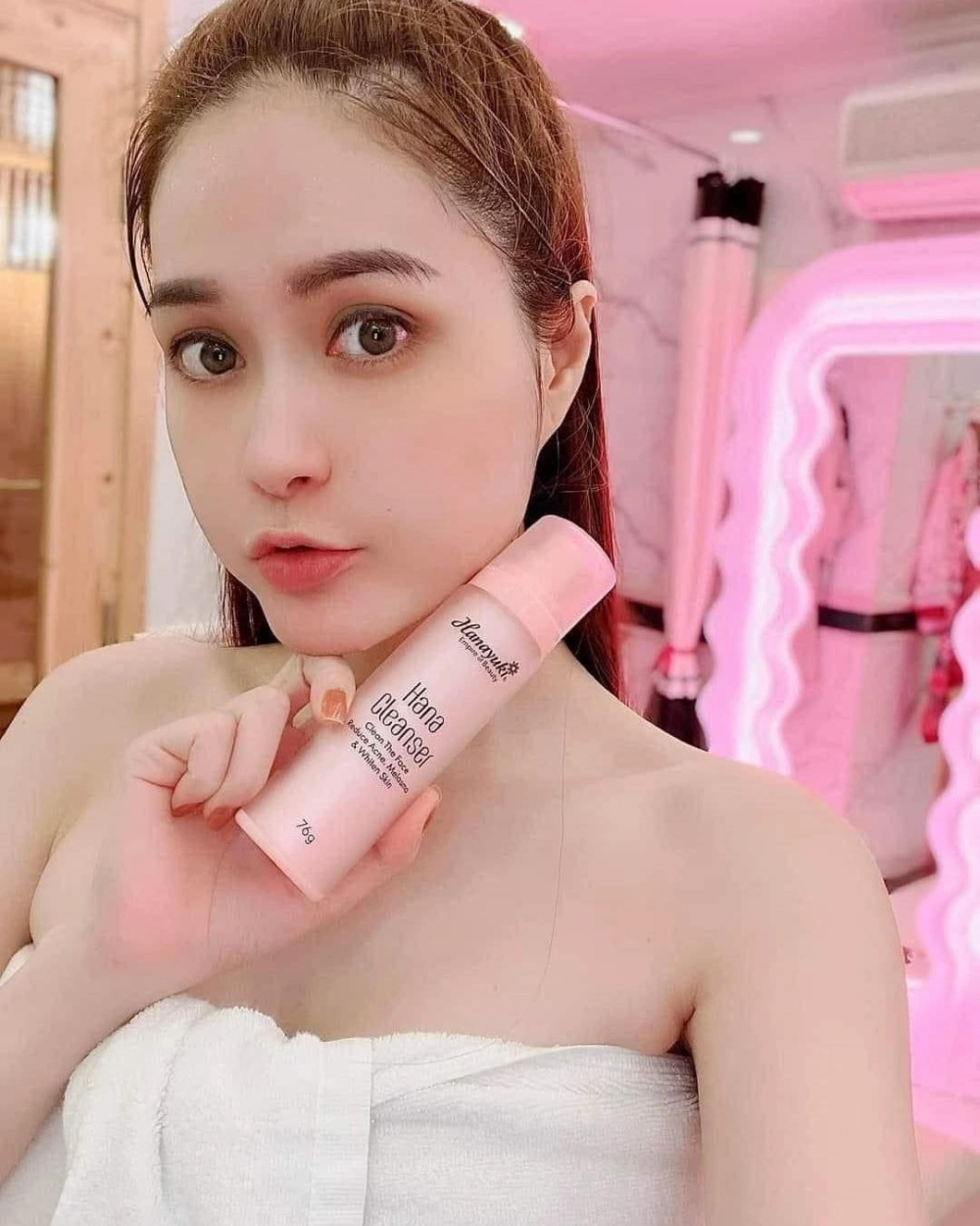 Mỹ phẩm Đoàn Di Băng thương hiệu Hanayuki bán chạy