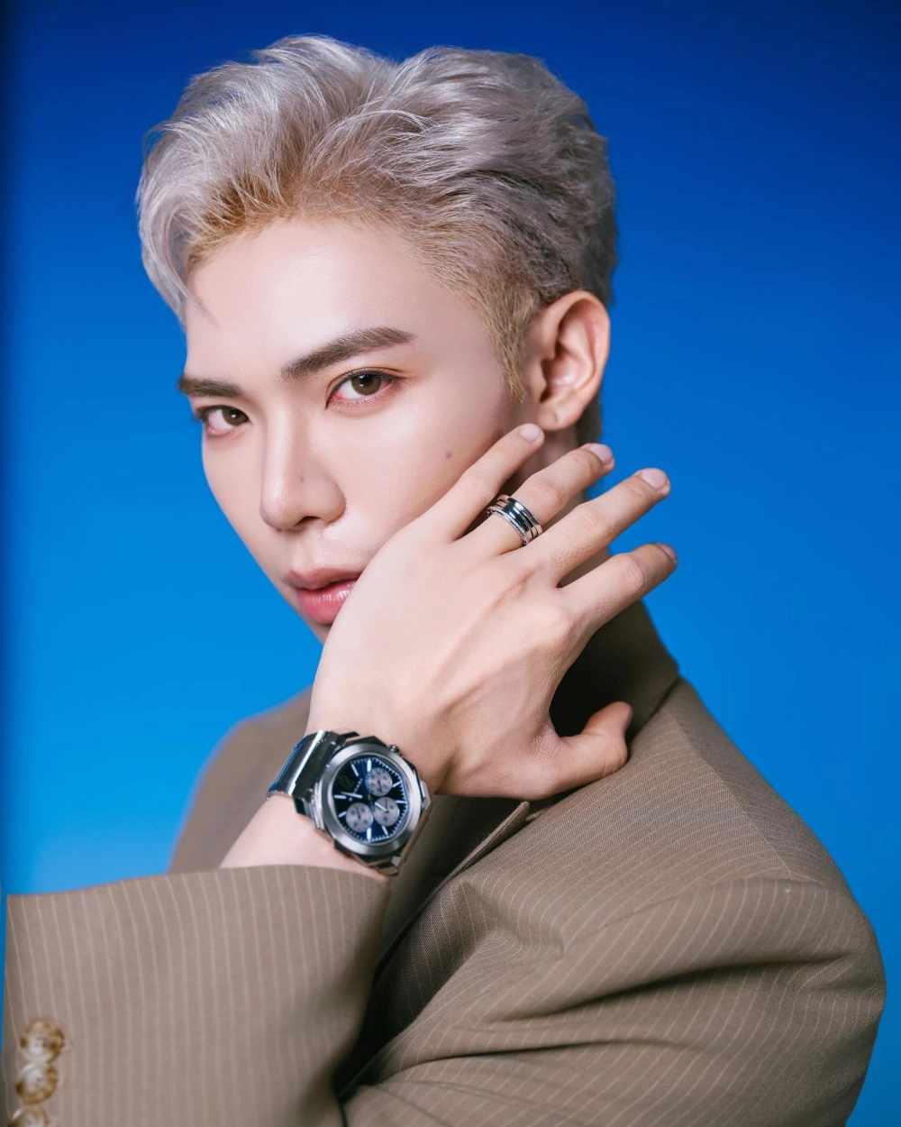 Erik ngày sinh, 13/10 rộn ràng cùng fan