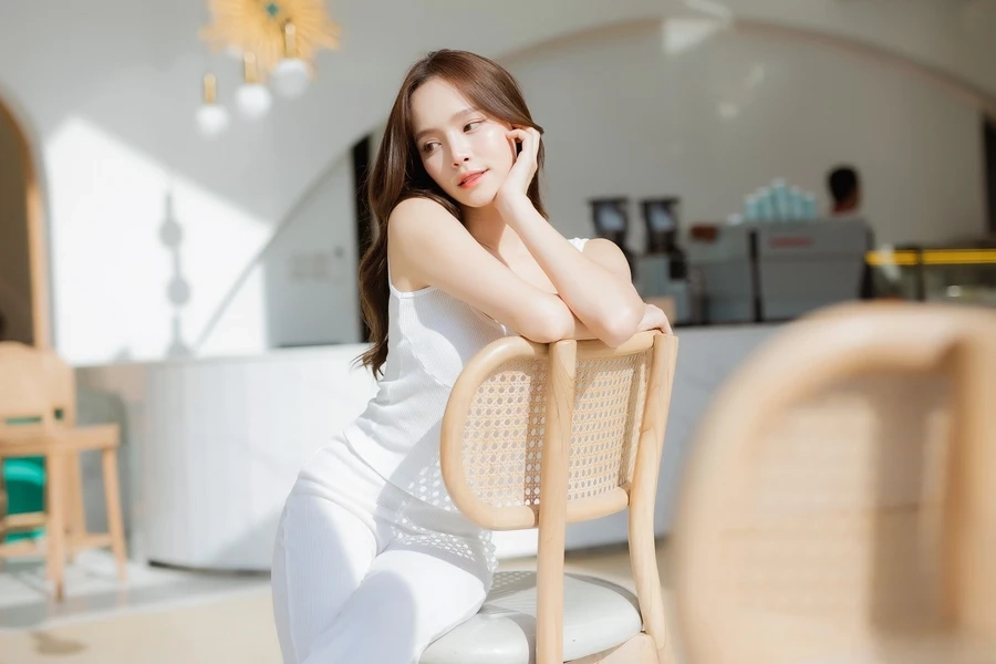 Ảnh công chúa dễ thương với sắc thái dịu dàng và duyên dáng