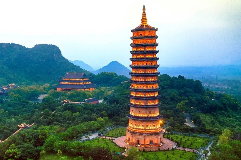 Hành trình khám phá chùa Bái Đính Tràng An tuyệt vời