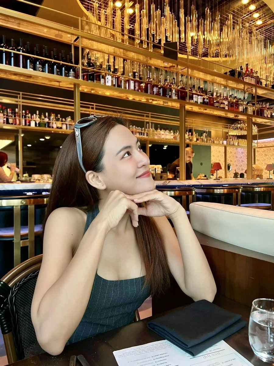 Trải nghiệm cảm xúc với hà nhi giao lộ thời gian