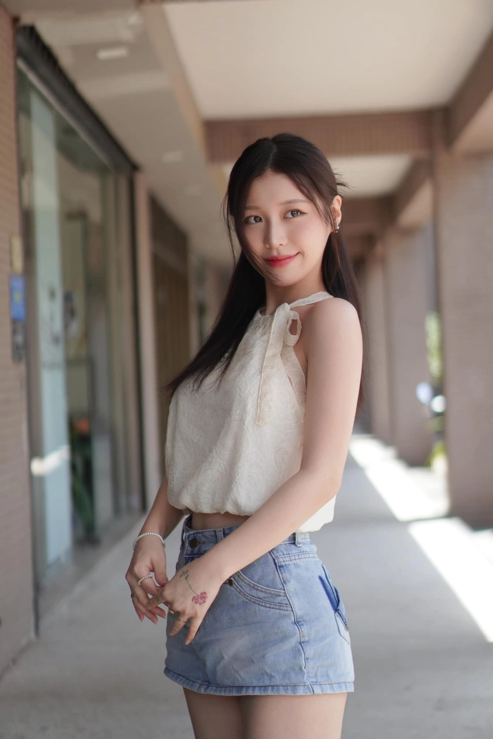 Thông tin gốc gác trong Han Sara quốc tịch