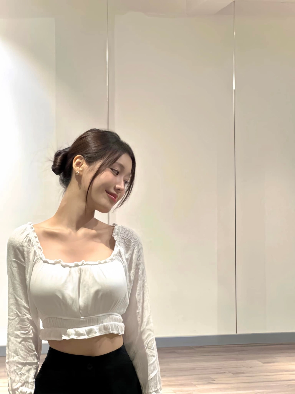 Ảnh trình diễn trong Han Sara show đình đám