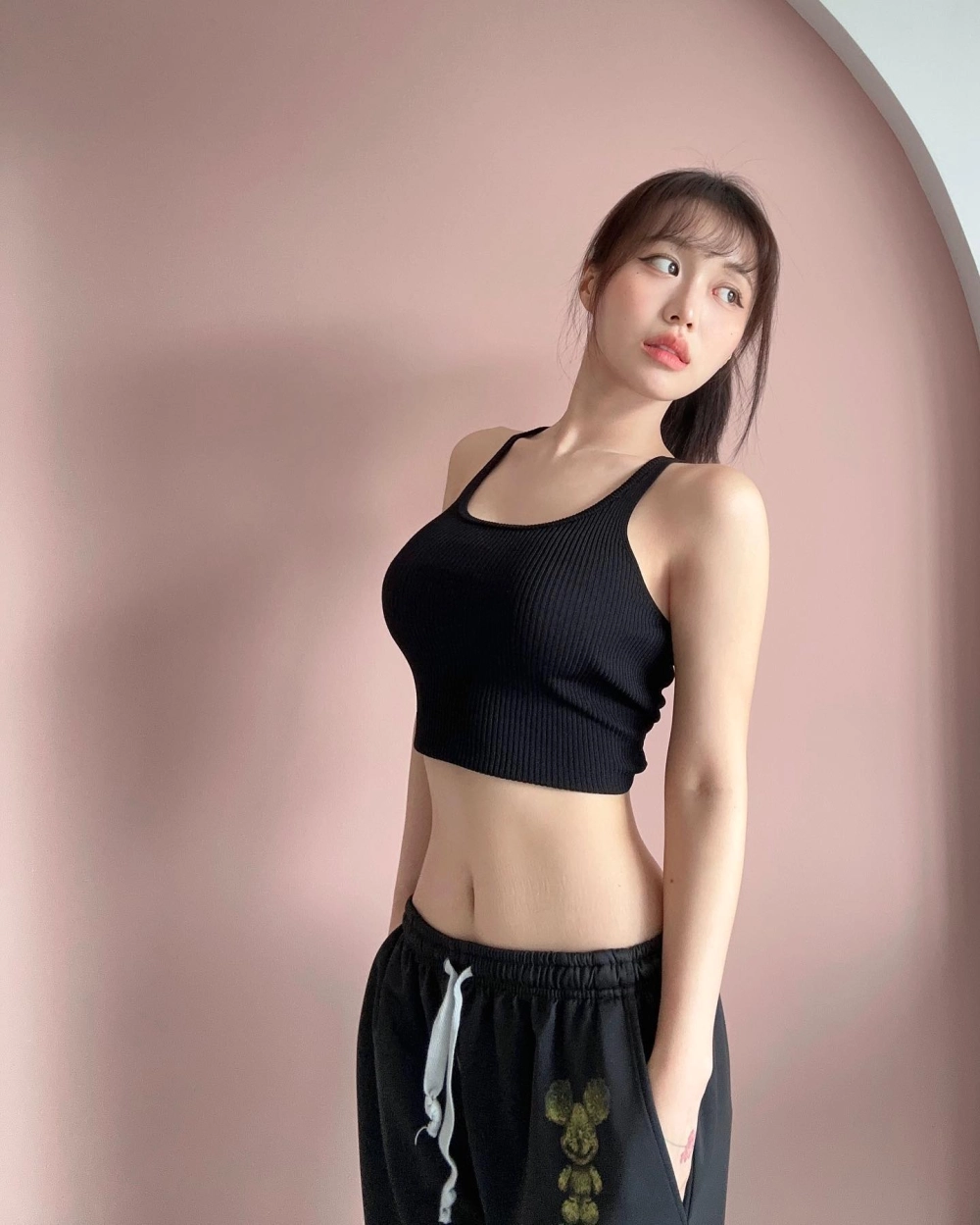 Khám phá ca khúc Haru Haru Han Sara và sự thể hiện cảm xúc trong từng nốt nhạc