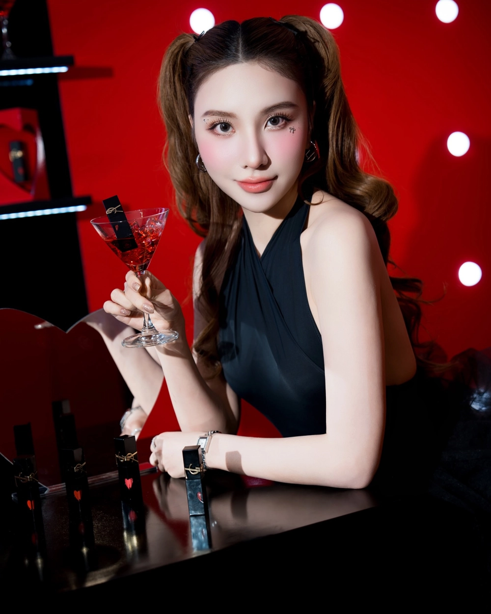 Tiktok hạnh sino nổi bật với những video triệu view cuốn hút