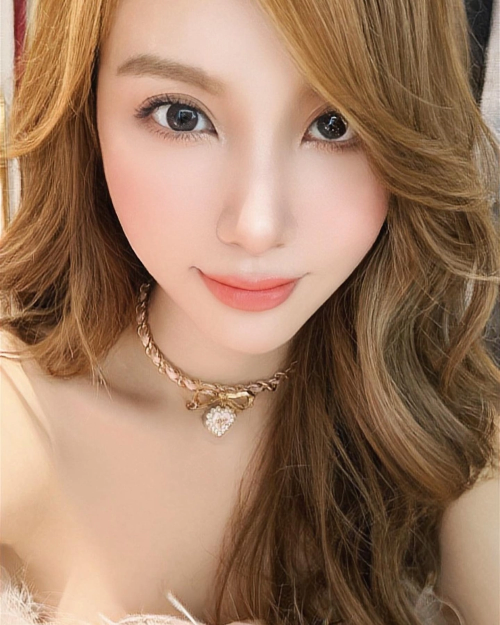 Hạnh sino tuổi thật khiến nhiều người bất ngờ khi biết sự thật