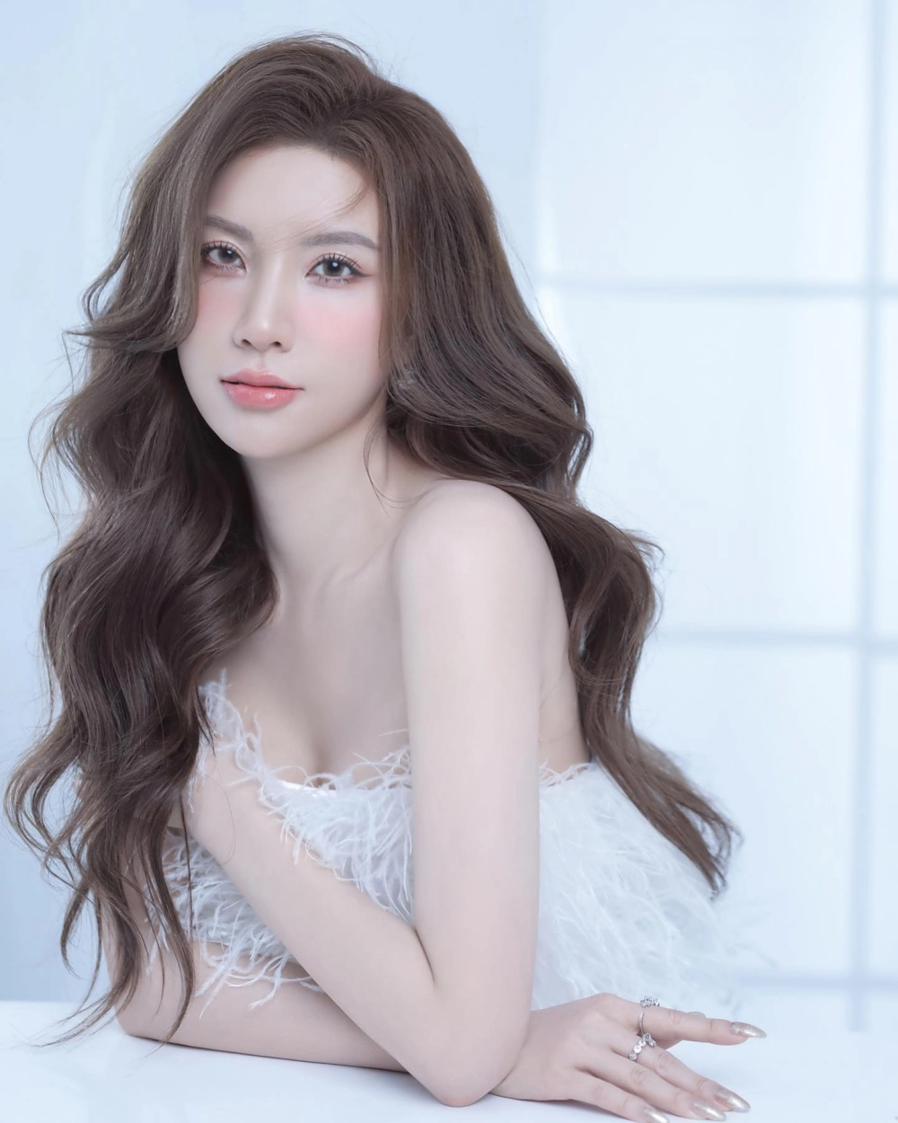 Hạnh sino là ai mà khiến khán giả không ngừng tìm kiếm tên cô