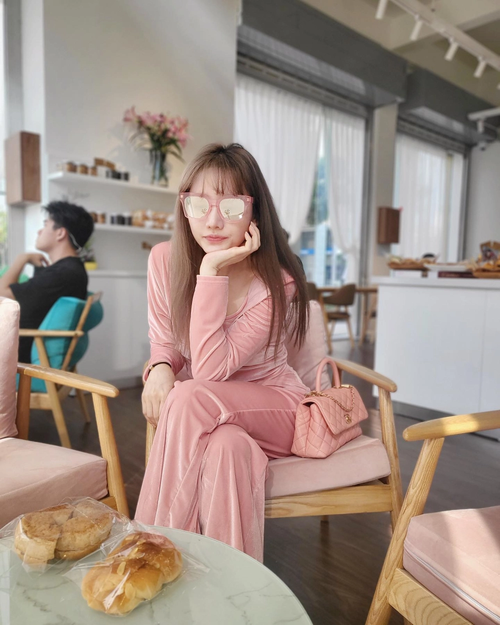 Thưởng thức ca nhạc hari won với những bài hát ngọt ngào và dễ nghe