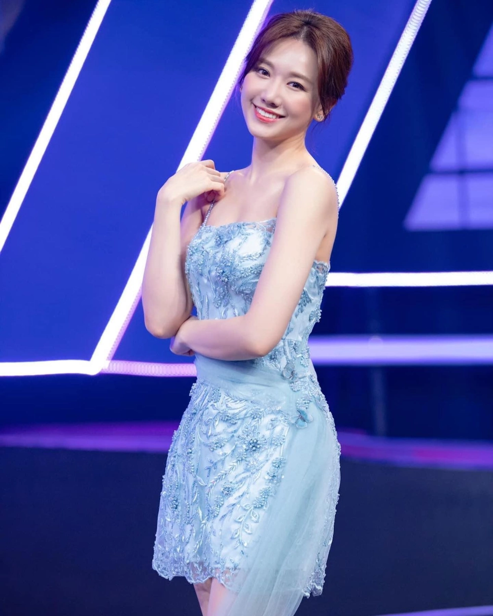 hari won hát tiếng trung, hari won hát tiếng hàn, hari won sinh năm bao nhiêu, lời bài hát hari won anh cứ đi đi, hari won bao nhiêu tuổi, hari won sinh con, hari won tuổi, hari won về hàn quốc, ca sĩ hari won, hari won anh cứ đi đi, hari won hát, hari won karaoke, hari won sinh năm, karaoke hari won, nhạc hari won, hari won anh cứ đi đi lyrics, hari won còn sống không, hari won hương đêm bay xa, tiểu sử hari won, hari won có bầu, hari won nói tiếng hàn, lời bài hát hari won hạnh phúc mới, phim hari won, hari won là người nước nào, hari won ăn, anh cứ đi đi hari won, hari won age, hari won ngày sinh, hari won nhạc, hari won nhảy, hari won chiều cao, hương đêm bay xa hari won, ca nhạc hari won, hari won ngày/nơi sinh, hari won songs, nhạc của hari won, hari won 2024, hari won chắc, hari won hương đêm bay xa lyrics, hari won hạnh phúc mới, hari won là ai, hari won mới nhất, hari won phim, hari won sinh năm mấy, hari won đánh trống. 2/2
