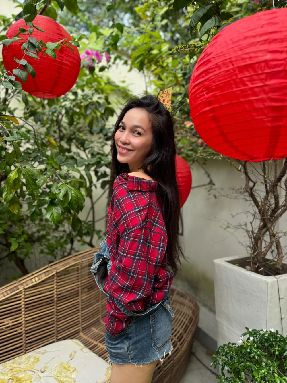 Hiền Thục thể hiện niềm tự hào về quê hương trong ca khúc Sứ Thanh Hóa
