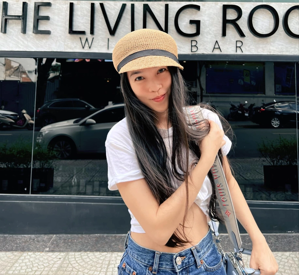 Hiền Thục mang đến Nhật Ký Của Mẹ với giai điệu nhẹ nhàng và đầy xúc cảm