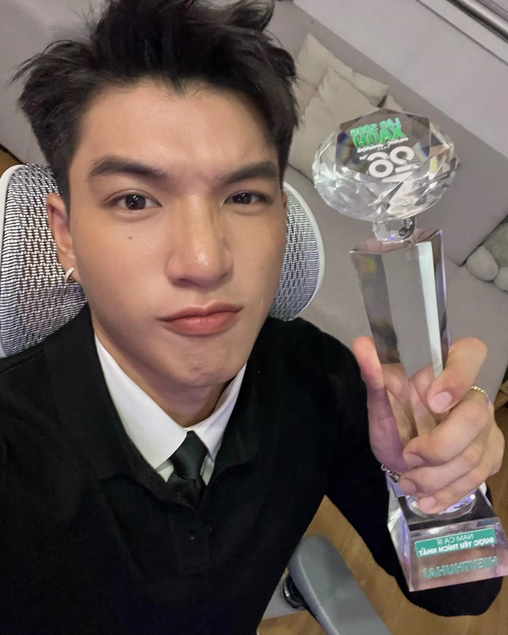 Hình Hieuthuhai visual đỉnh cao rapper
